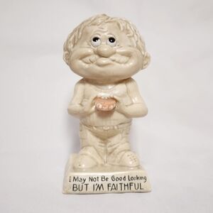 WALLACE and Berrie Figurine 9077 1973 I May Not Be Good Looking But I'm Faithful